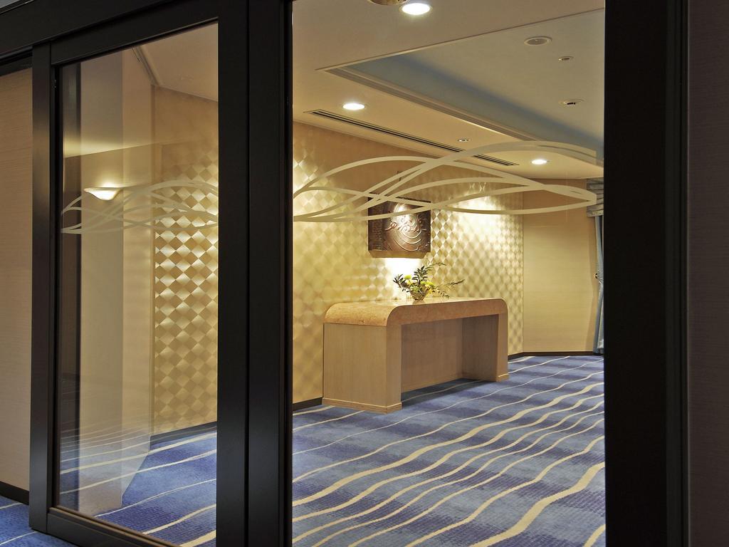 รีงะ รอยัล โฮทล นีฮามะ Hotel Niihama ภายนอก รูปภาพ